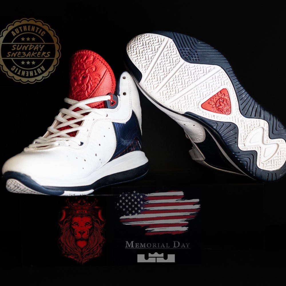 2010 Nike Lebron 8 - Veterans Day Sneakers - Size 9 - SKU: V417098-2010